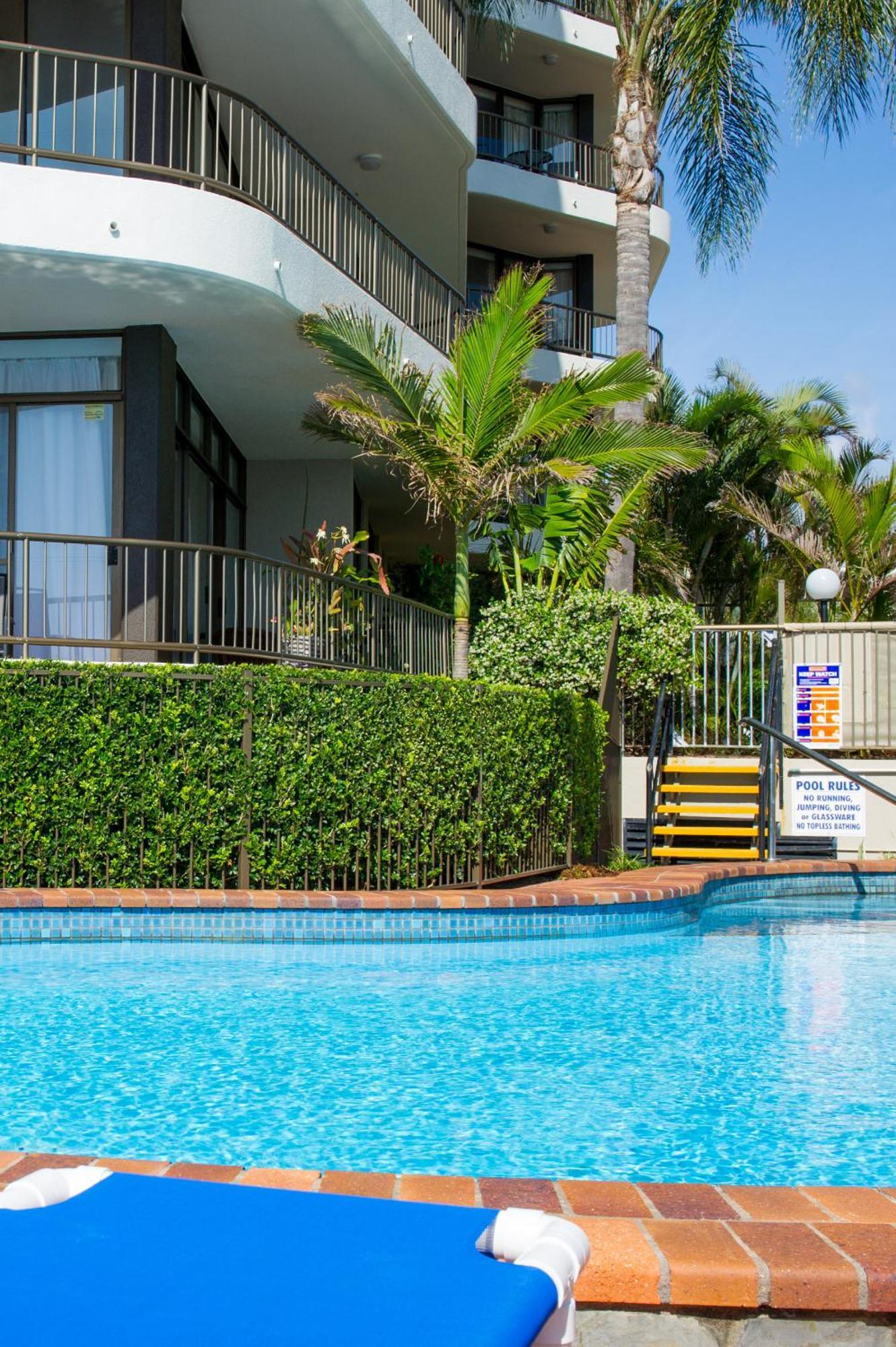 Broadwater Shores Waterfront Apartments Guldkusten Exteriör bild